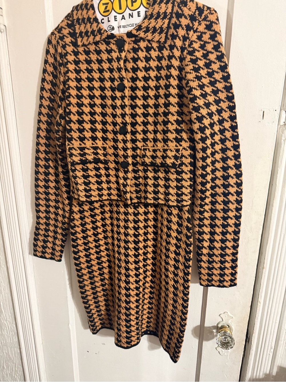House of Harlow 1960 Black and Tan Houndstooth Midi Dress with Jacket